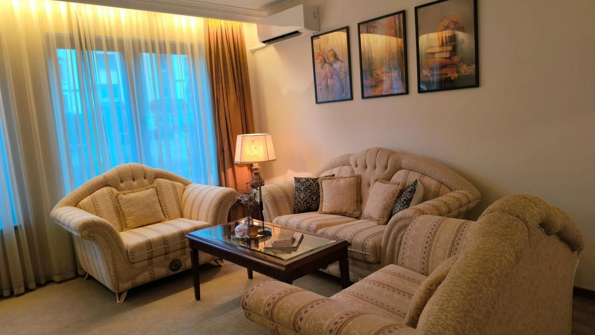 The Kingdom Apartment Bansko